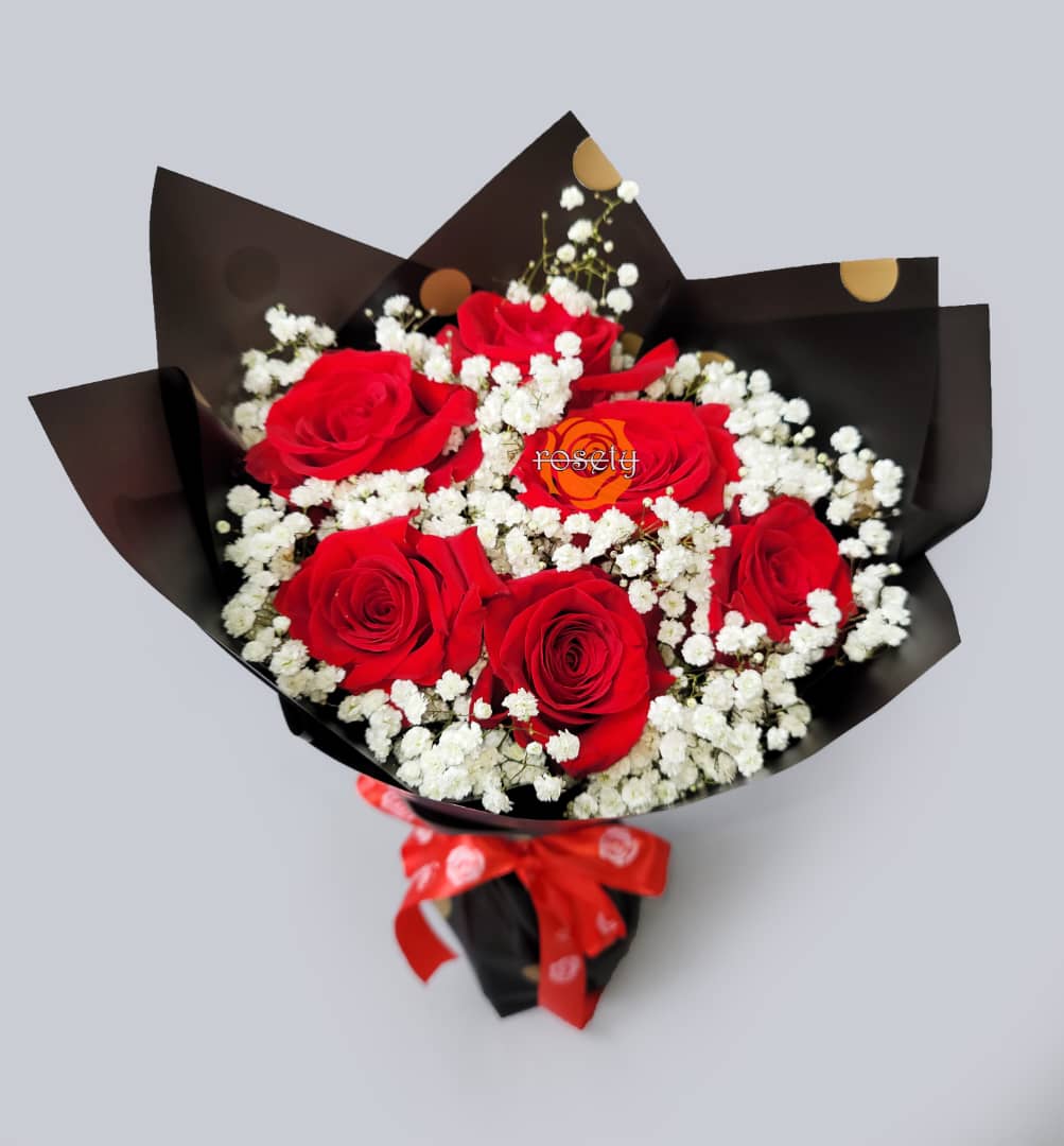 HALF DOZEN RED ROSES